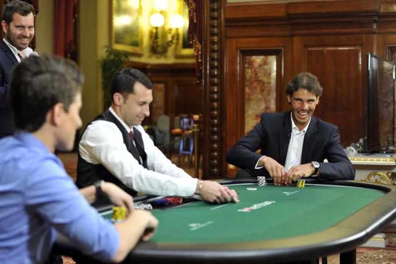 Nadal finisce ‘in mutande’ contro la Serena Williams del poker. O forse no… Nadal finisce ‘in mutande’ contro la Serena Williams del poker. O forse no…