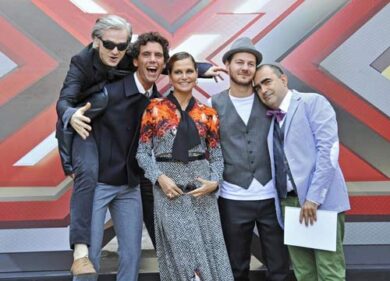 Mika tornerà, ma X Factor perde i pezzi. Elio: “Non lo farò mai più”