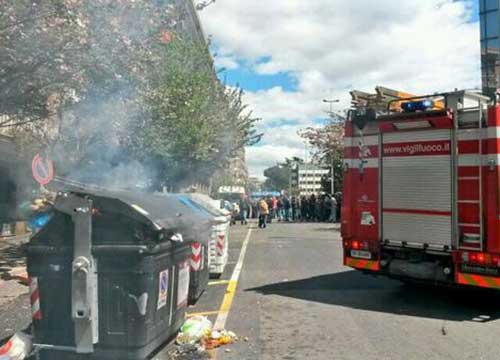 Casa, botte e feriti alla Montagnola. Pd e Sel: “Situazione fuori controllo” Casa, botte e feriti alla Montagnola. Pd e Sel: “Situazione fuori controllo”