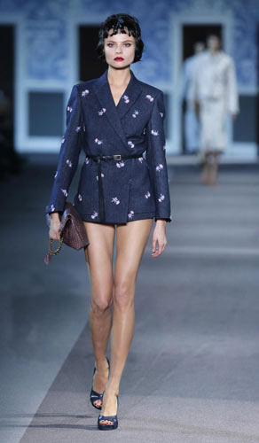 Lusso, Shanghai spende più di New York. Gucci e Vuitton i brand preferiti Lusso, Shanghai spende più di New York. Gucci e Vuitton i brand preferiti