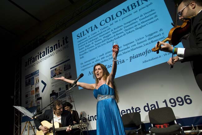 Grande festa al Sole per i 18 anni di Affaritaliani.it – Foto e video Grande festa al Sole per i 18 anni di Affaritaliani.it – Foto e video