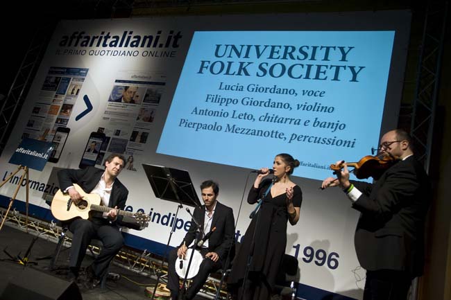 Grande festa al Sole per i 18 anni di Affaritaliani.it – Foto e video Grande festa al Sole per i 18 anni di Affaritaliani.it – Foto e video