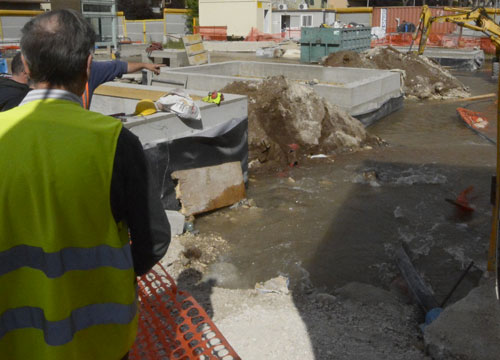 Acqua alta in Metro C. Sei operai intrappolati Acqua alta in Metro C. Sei operai intrappolati