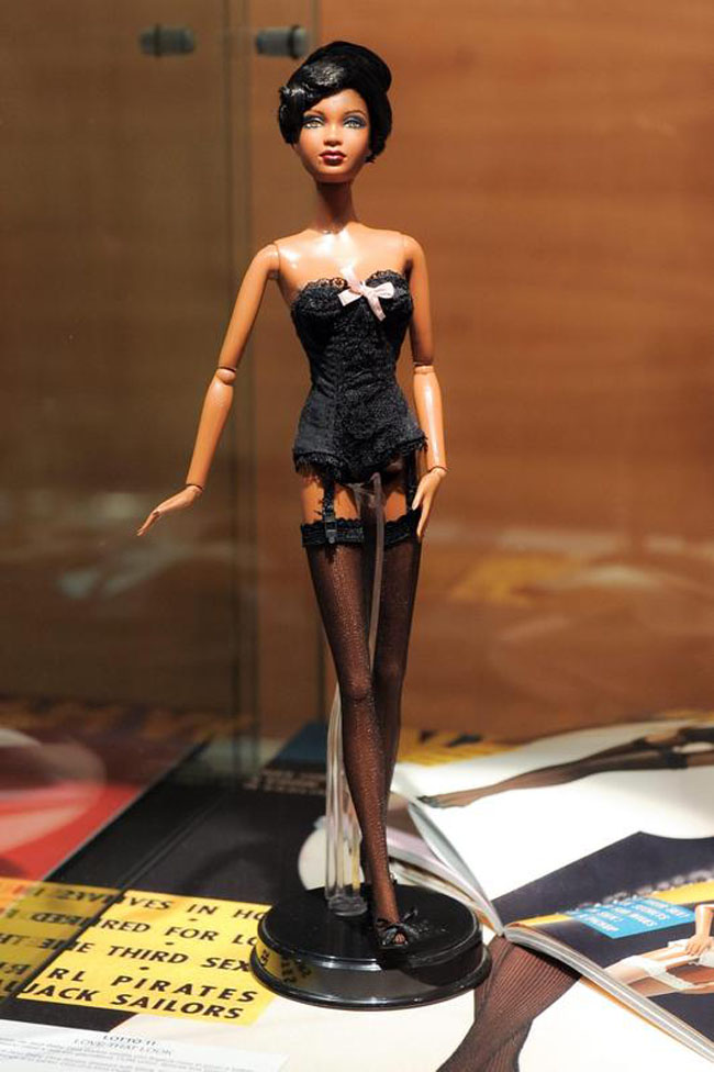 Da bambola a opera d’arte, a Milano una mostra per celebrare Barbie Da bambola a opera d’arte, a Milano una mostra per celebrare Barbie