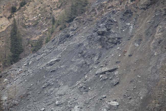 Courmayeur, terrore per la grande frana. Chiuso il traforo. Foto Courmayeur, terrore per la grande frana. Chiuso il traforo. Foto