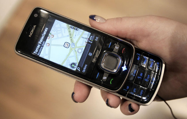 Addio Nokia: Nadella la trasforma in Microsoft Mobile