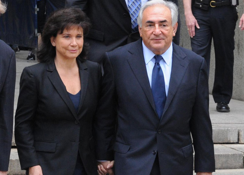 Strauss Kahn? Che bambinone. E Hollande ritorna a casa… Strauss Kahn? Che bambinone. E Hollande ritorna a casa…