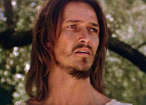 “Jesus Christ non rispetta gli animali”. Lav scatenata sul colossal al Sistina