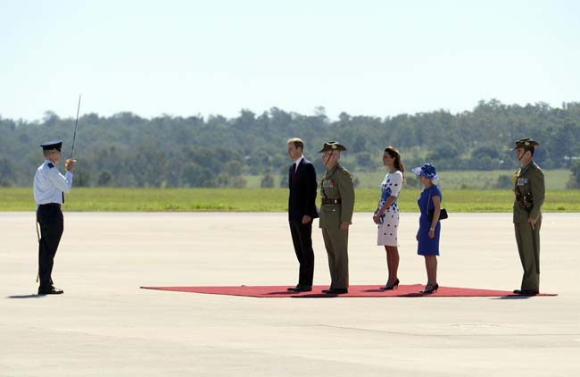 E Kate Middleton fa la dj. LE FOTO