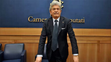 VIDEO: Razzi si mette a nudo su Affaritaliani.it. E canta ‘La lontananza’