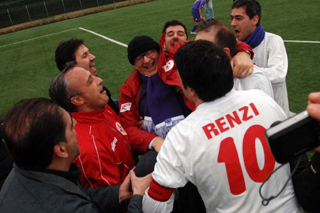 Renzi: “Partita del cuore? Caso ridicolo: mi costa ma non gioco” Renzi: “Partita del cuore? Caso ridicolo: mi costa ma non gioco”