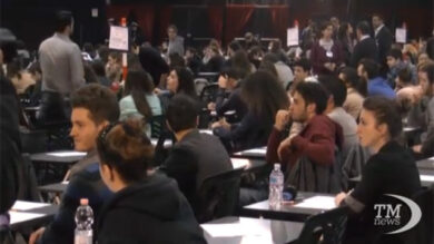 VIDEO: Test di Medicina al via tra le polemiche