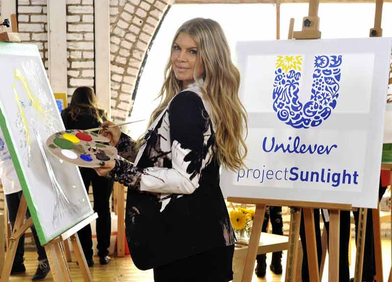 Samsung prima al mondo per fatturato: in Italia trionfa Ferrero Samsung prima al mondo per fatturato: in Italia trionfa Ferrero