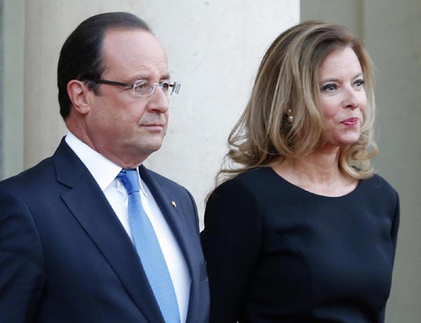Ritorno di fiamma Hollande-Trierweiler. E la Gayet torna alla sua vita da single