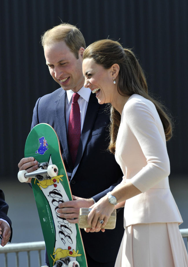 E Kate Middleton fa la dj. LE FOTO