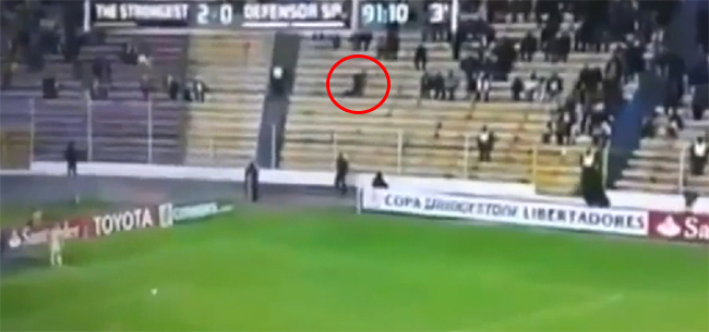 Fantasma alla partita di calcio, tifosi e operatori sotto choc Fantasma alla partita di calcio, tifosi e operatori sotto choc