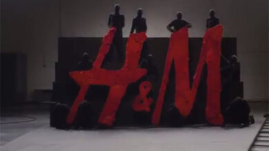 VIDEO: H&M presenta il video “The Breakup”, sul progetto di raccolta di abiti usati