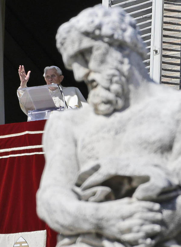 Roncalli-Wojtyla, maxi-canonizzazione in Vaticano Roncalli-Wojtyla, maxi-canonizzazione in Vaticano