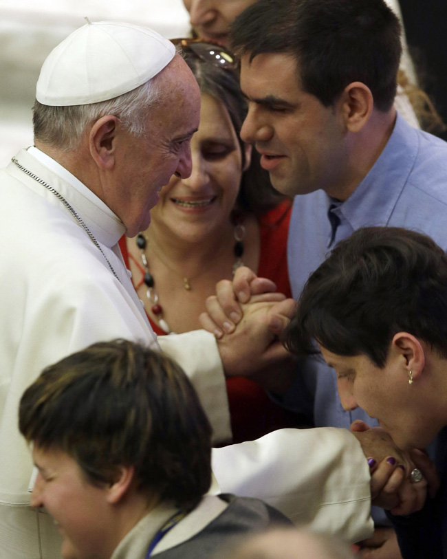 Canonizzazioni, Papa Emerito concelebrerà con Francesco Canonizzazioni, Papa Emerito concelebrerà con Francesco