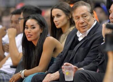 Giocatori dei LA Clippers senza maglie contro patron ‘razzista’