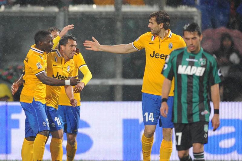 Juve festa scudetto. Conte attacca la Roma. Marchisio: “Quasi fatta” Juve festa scudetto. Conte attacca la Roma. Marchisio: “Quasi fatta”