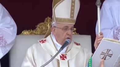 VIDEO: Giovanni XXIII e Giovanni Paolo II proclamati santi