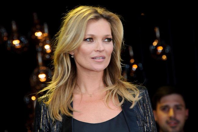 Topshop (ri)arruola Kate Moss. Ed è subito boom di vendite Topshop (ri)arruola Kate Moss. Ed è subito boom di vendite