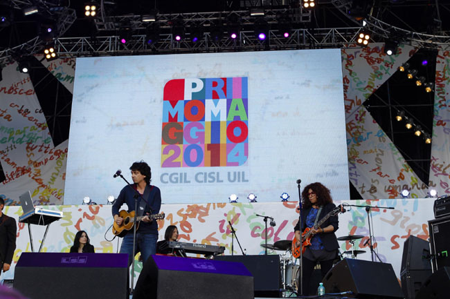 Il Concertone infiamma la politica. Delrio su Affari replica a Pelù