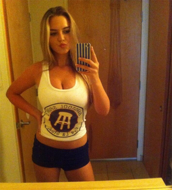 Lauren Hanley, la Wag dell’Nfl fa uno spettacolare touchdown Lauren Hanley, la Wag dell’Nfl fa uno spettacolare touchdown