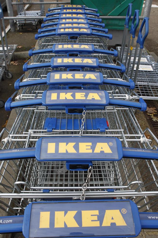 Ikea, rischio strangolamento. Ritirate le lampade Ikea, rischio strangolamento. Ritirate le lampade