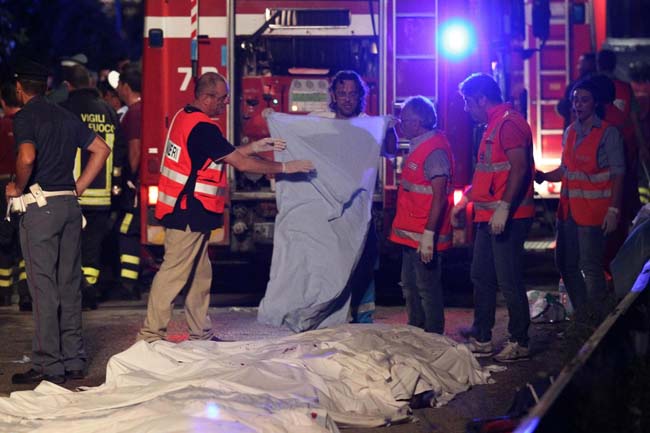 Strage del bus: “La revisione era falsa”. Nuovi indagati Strage del bus: “La revisione era falsa”. Nuovi indagati
