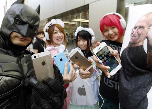 Guerra di Brevetti, Samsung deve pagare 119 milioni di dlr a Apple Guerra di Brevetti, Samsung deve pagare 119 milioni di dlr a Apple