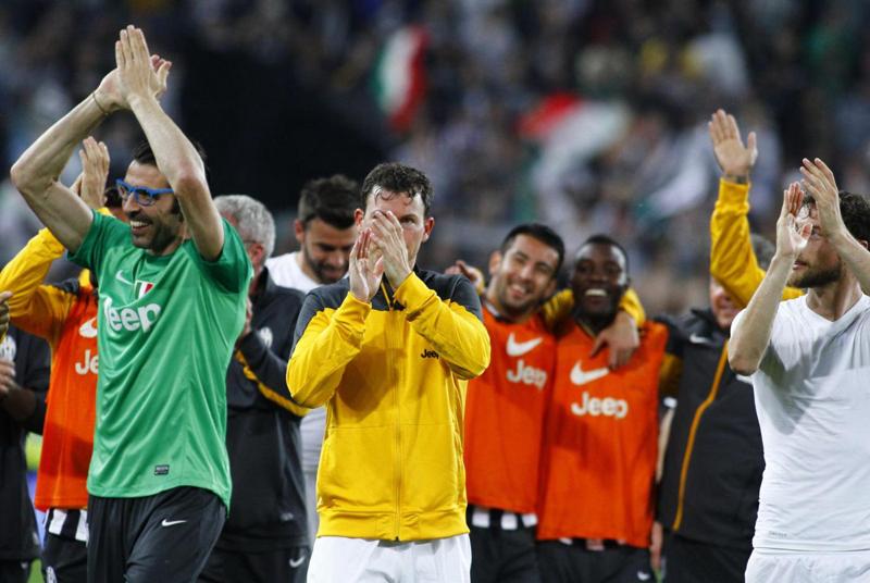 La Juve si muove per accontentare Conte. Ma ‘scalda’ Prandelli La Juve si muove per accontentare Conte. Ma ‘scalda’ Prandelli