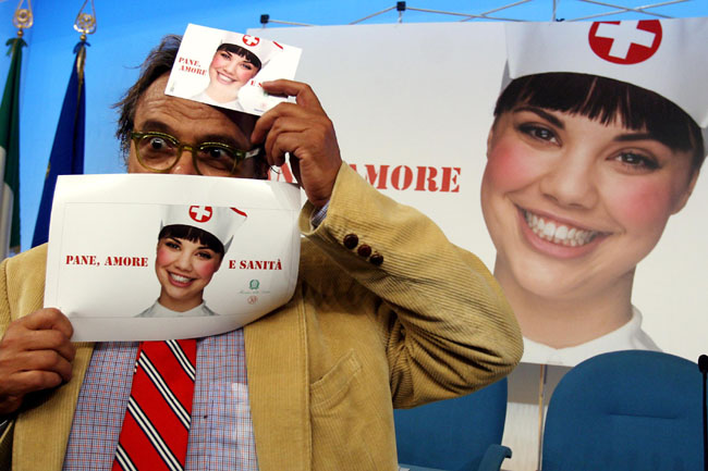 Oliviero Toscani: “La Chiesa? Un club sadomaso”