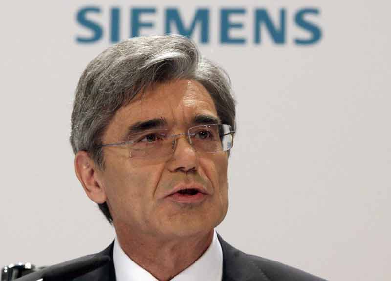 Alstom può attendere. Siemens mette le mani su Rolls Royce Alstom può attendere. Siemens mette le mani su Rolls Royce