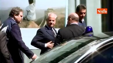 VIDEO: arresto Scajola: l’ex ministro esce dagli uffici Dia per essere trasferito al Regina Coeli