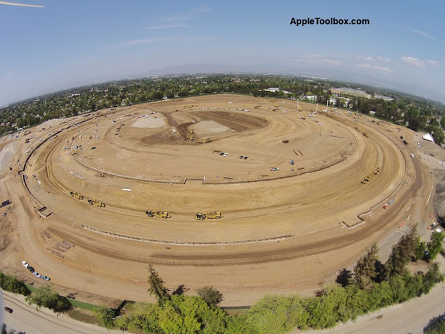 Apple da Mela ad astronave: ecco le immagini del nuovo campus Apple da Mela ad astronave: ecco le immagini del nuovo campus
