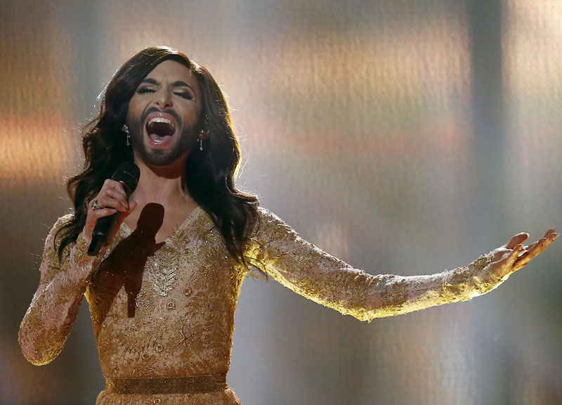 All’Eurovision la drag queen con la barba All’Eurovision la drag queen con la barba