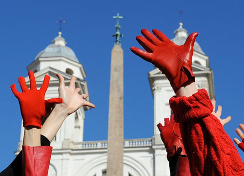 Arriva l’Angelo custode, il gioiello che difende le donne dalle molestie Arriva l’Angelo custode, il gioiello che difende le donne dalle molestie