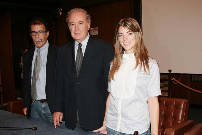 Esordio boom della Innocenzi: 10% e con Renzi batte Santoro