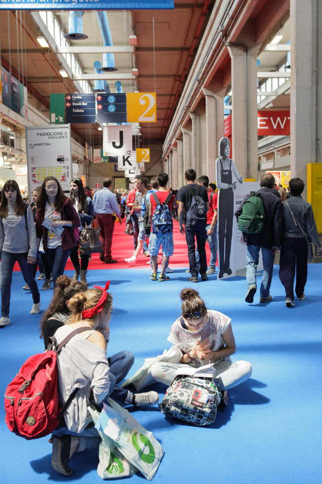 Grande folla al Salone di Torino – Le immagini Grande folla al Salone di Torino – Le immagini