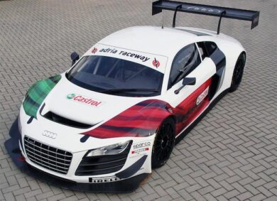 La Audi R8 LMS torna in pista