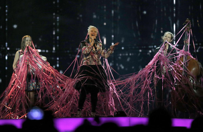 Conchita vince all’Eurovision tra le polemiche e “rilancia il valore della tolleranza”
