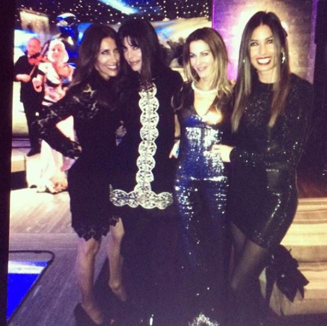 Loriblu ai piedi di Elisabetta Gregoraci Loriblu ai piedi di Elisabetta Gregoraci