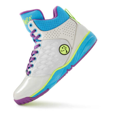 Combattere la pigrizia a ritmo di Zumba. I consigli della top istruttrice Vicky