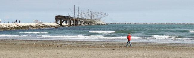 Mare, ecco le Bandiere blu 2014. Tutte le spiagge top Mare, ecco le Bandiere blu 2014. Tutte le spiagge top