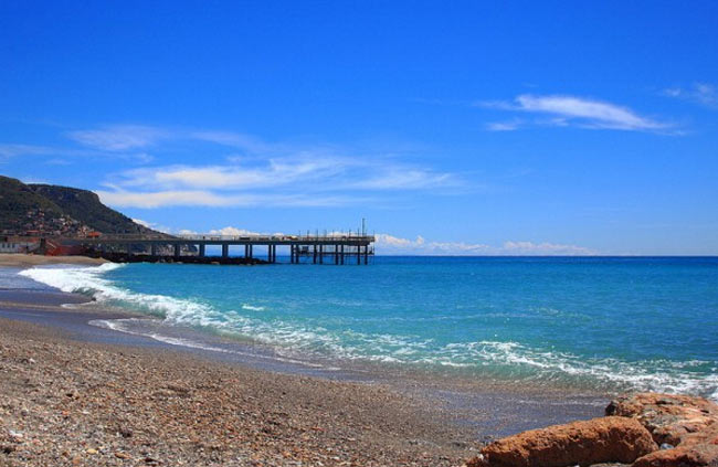 Mare, ecco le Bandiere blu 2014. Tutte le spiagge top Mare, ecco le Bandiere blu 2014. Tutte le spiagge top