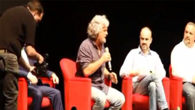 VIDEO: Grillo: “L’Europa si intasca nove miliardi di nostre tasse”