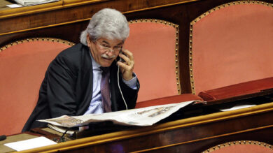 VIDEO: il senatore Razzi: Papa Francesco come Ponzio Pilato. Non lo dice, ma voterebbe per Berlusconi