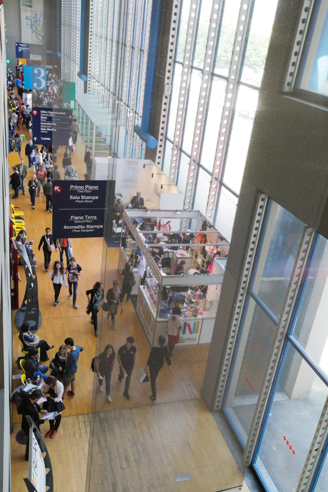 Tra “Vattelapesca” e “Non so cosa”. Ma è sempre Holden. È sempre “il libro”…